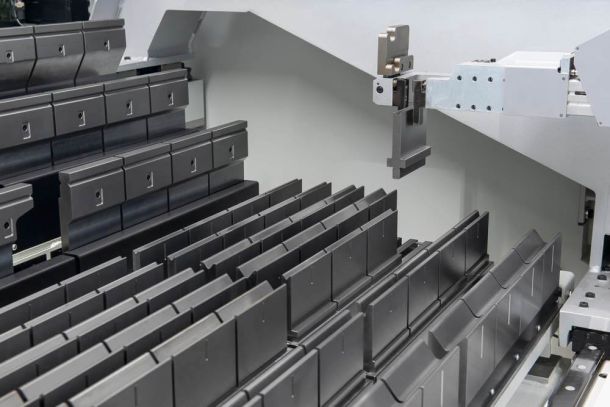 GLA-WEL | Abkanten und Umformen Toolcell