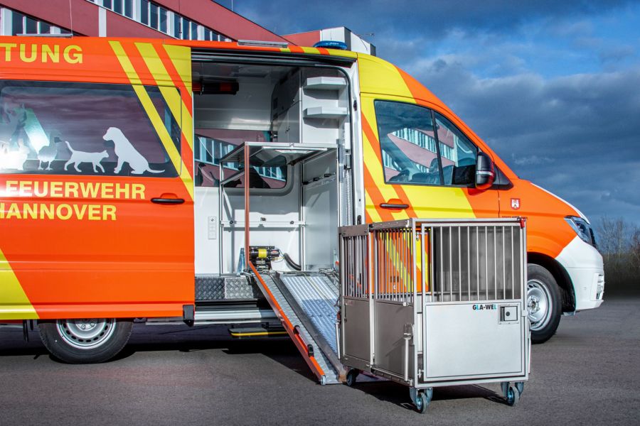 Industriepartner für die Metallverarbeitung - Hundetransport